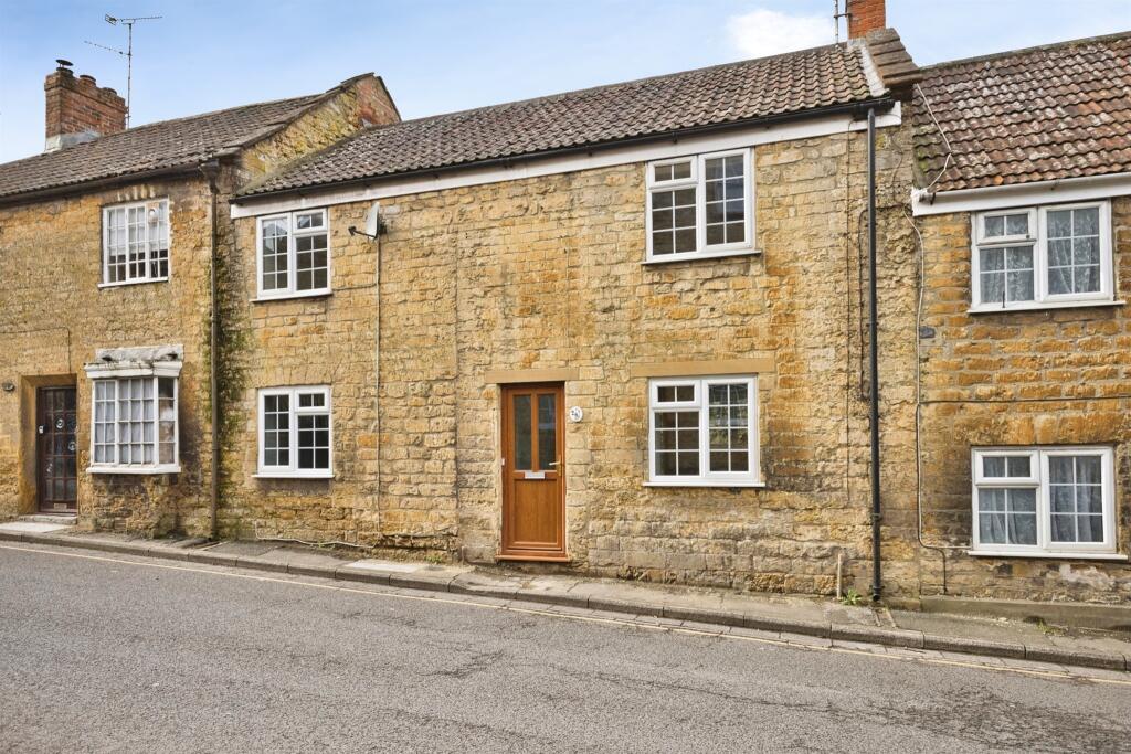 Main image of property: Hermitage Street, Crewkerne