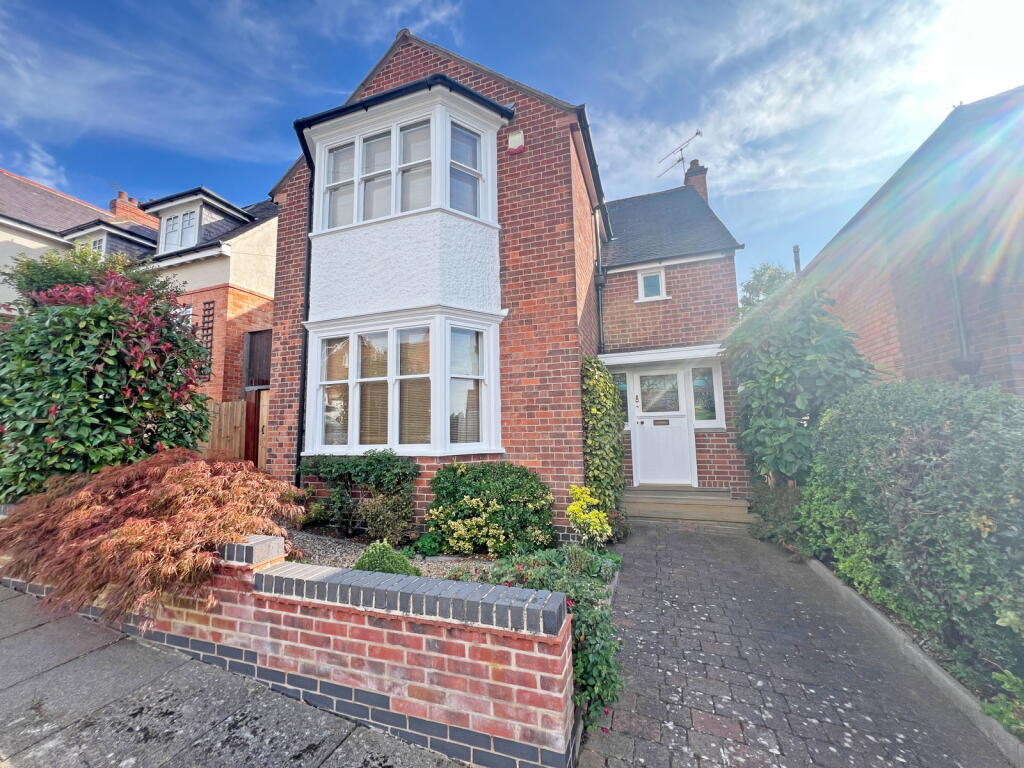 Main image of property: Meadhurst Road, Leicester, Leicestershire, LE3 6FR