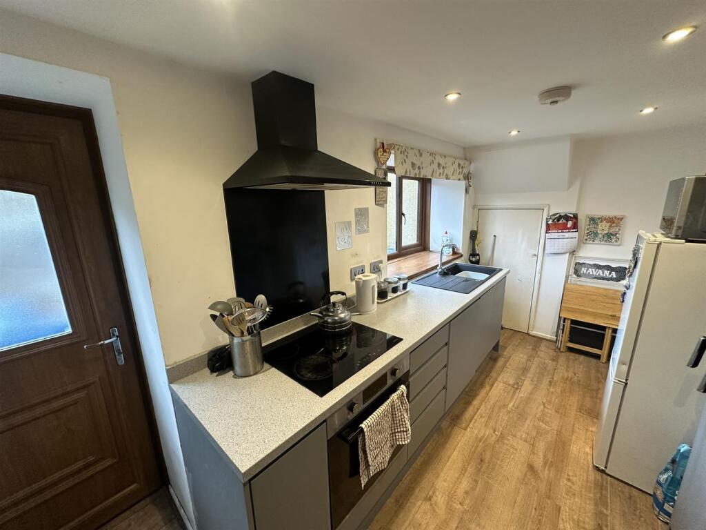 Additional image 10 of Higher Springhead, Oakworth, Keighley