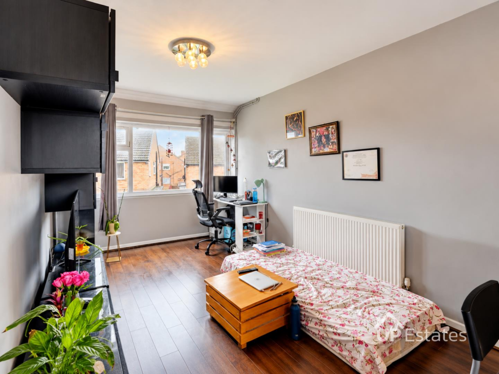 Apartment in Coventry - View 4