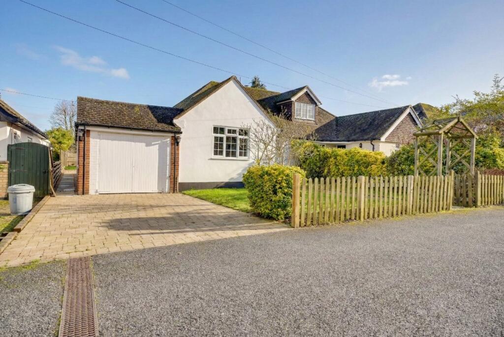 Main image of property: High Wych Road, Sawbridgeworth, CM21