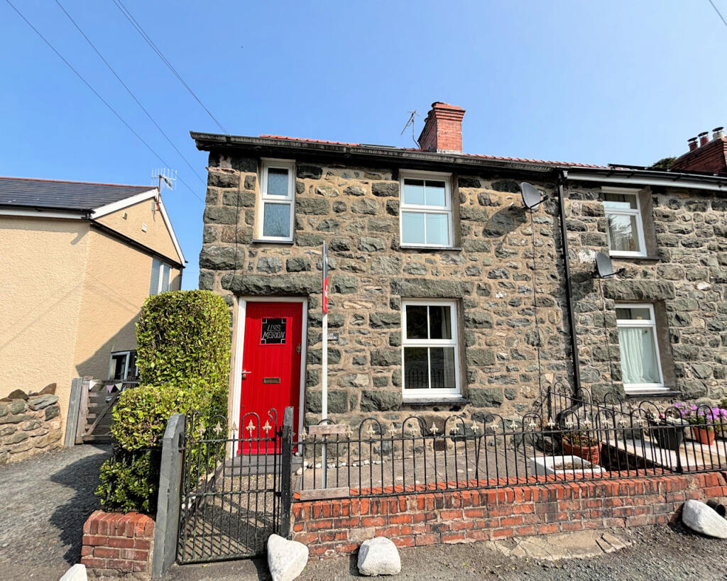 Main image of property: Llys Meirion, Llwyngwril, Gwynedd