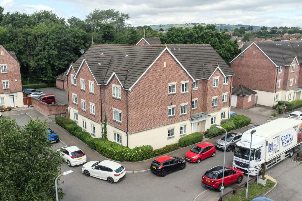 2-bed flat on Marle Close, Pentwyn, Cardiff, CF23, £160,000