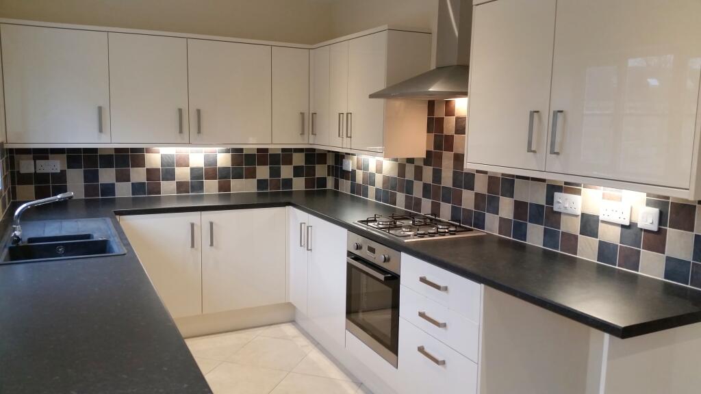 Main image of property: Farm Lane, Eckington, Sheffield, S21