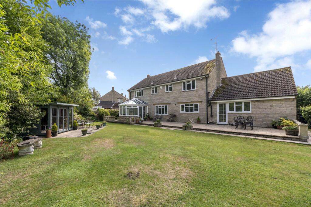 Manor Close, Sparkford, Yeovil, Somerset, BA22
