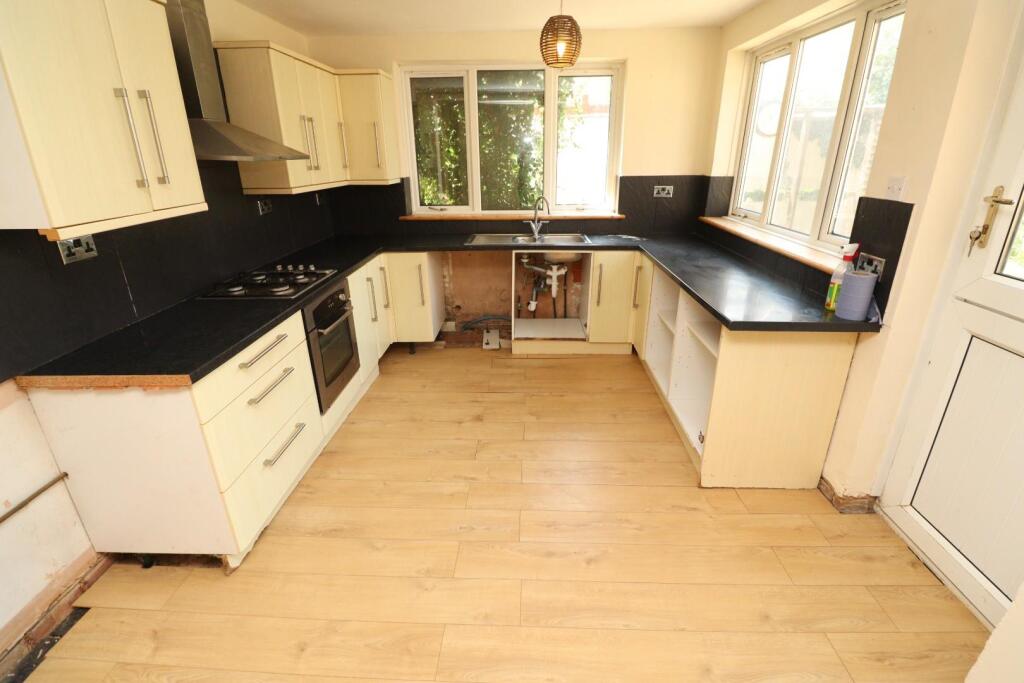 House in Irchester, North Northamptonshire - View 6