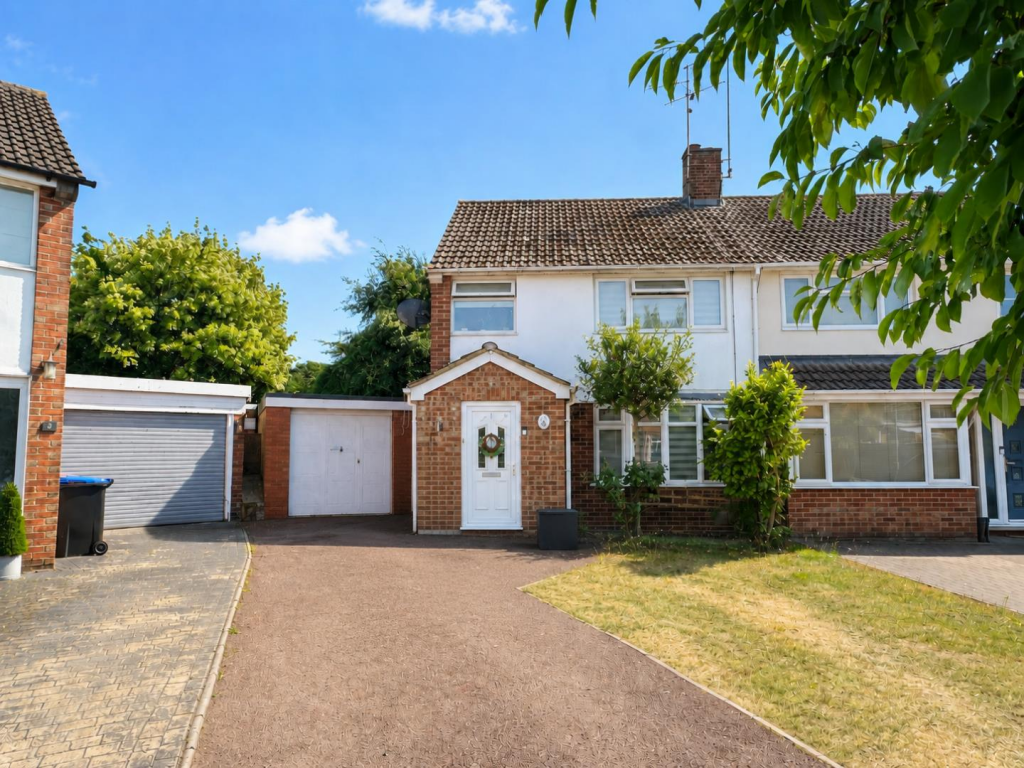 Main image of property: Barnfield Close, Kingsthorpe, Northampton NN2