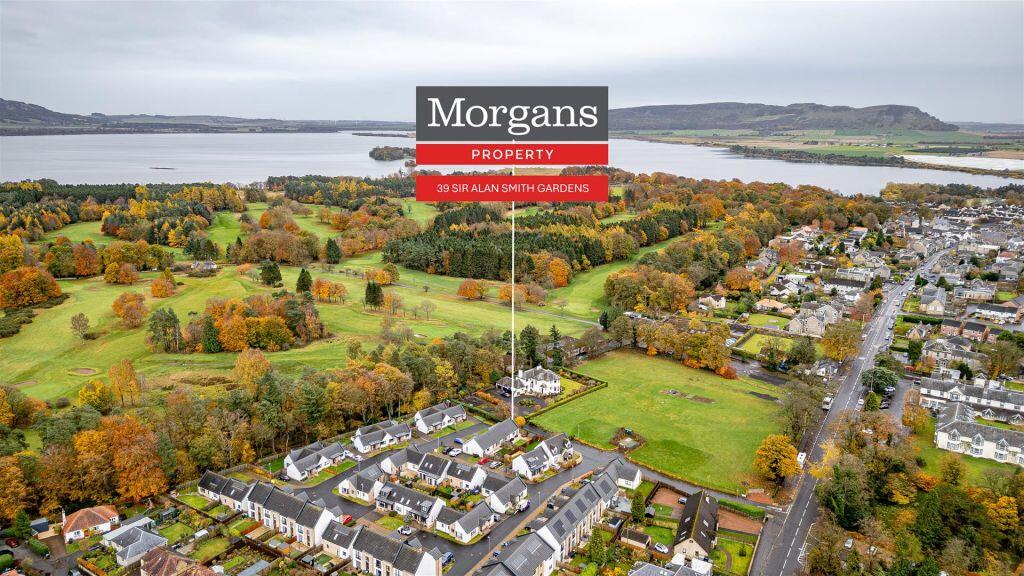 39 Sir Alan Smith Gardens, Kinross, KY13 8GR photo 2