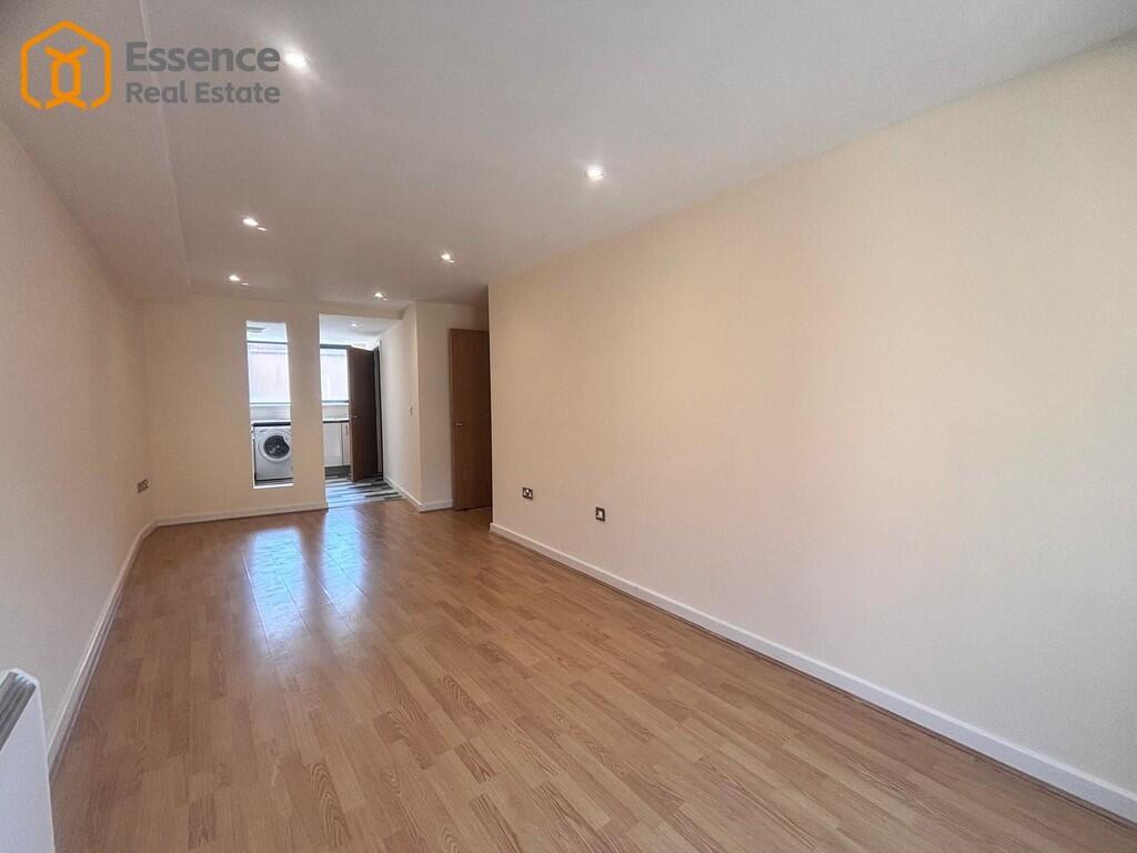 Apartment in Birmingham - View 2