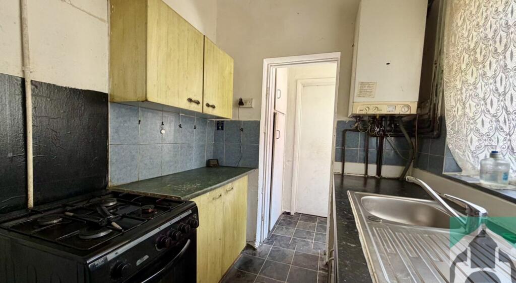 House in Sandwell, West Midlands - View 5