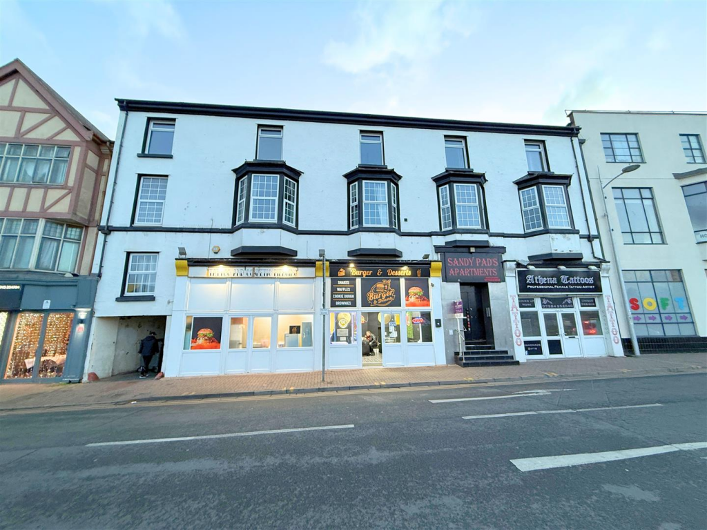 Main image of property: Queen sTR