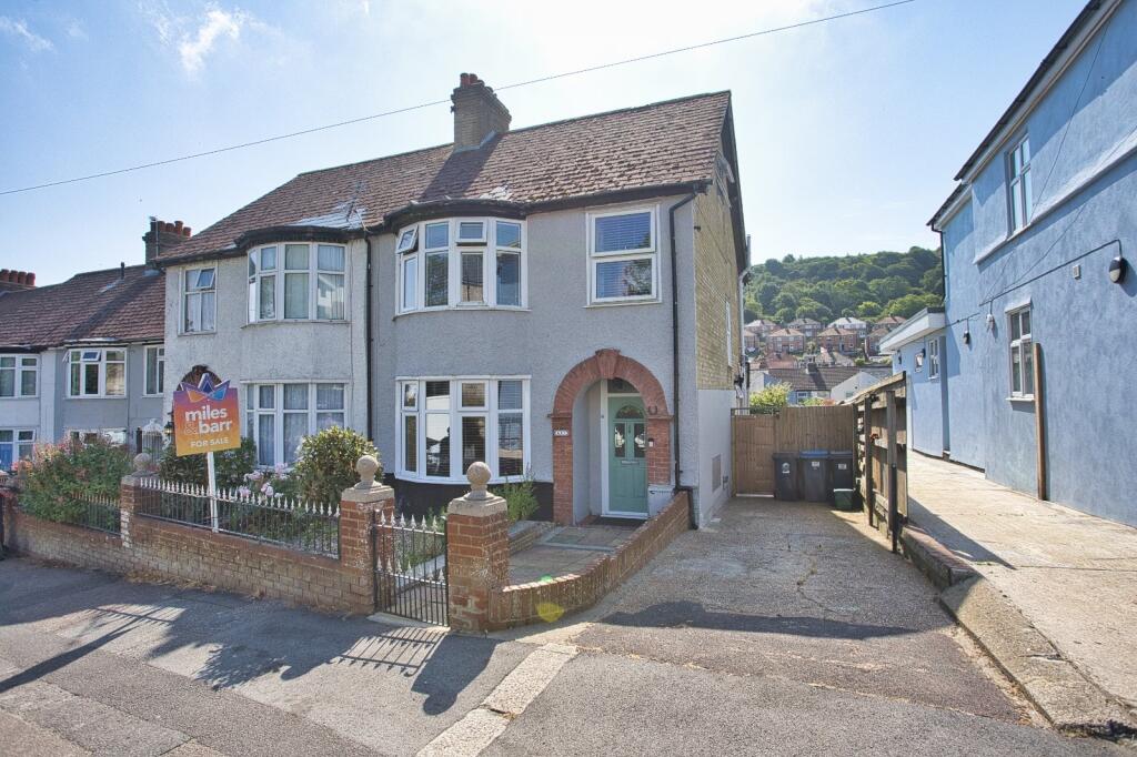 Main image of property: Folkestone Road, Dover, Kent, CT17