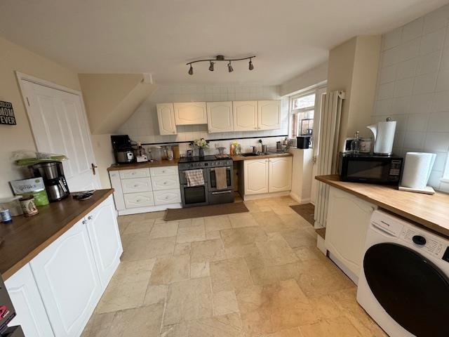 House in Swindon - View 3