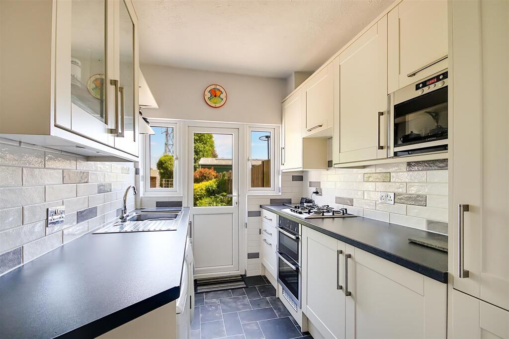 House in Brighton - View 5