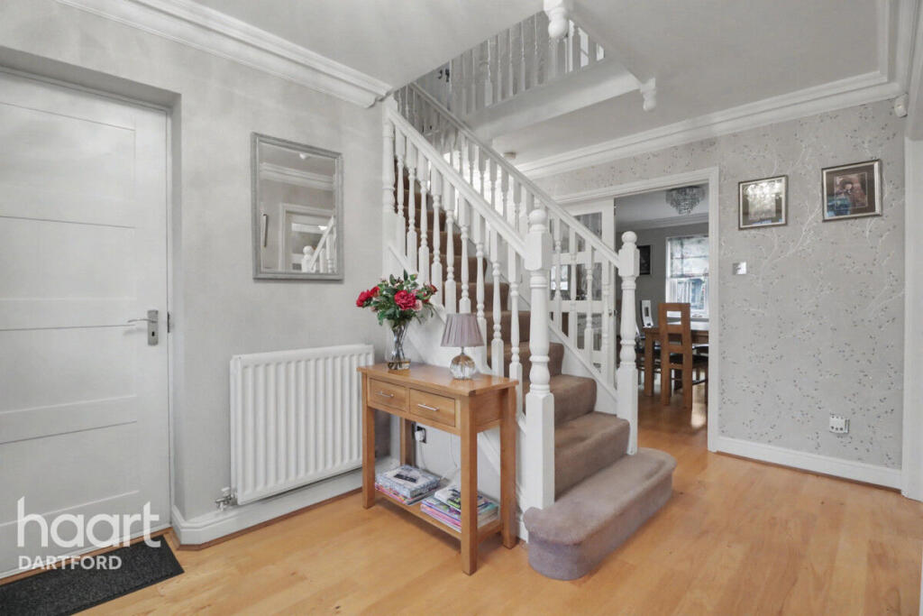 Hotham Close, Swanley