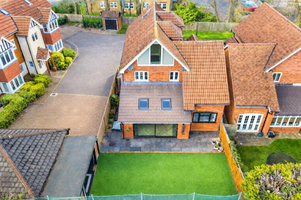 House in Purley on Thames, West Berkshire - View 5