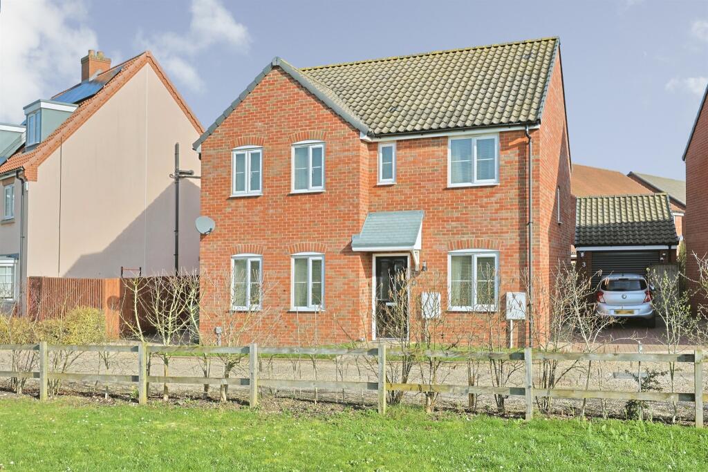Main image of property: Edith Cavell Close, Wymondham