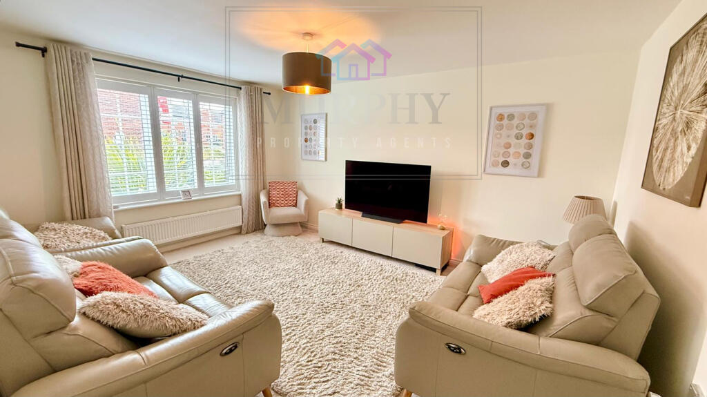 House in Wakefield - View 4