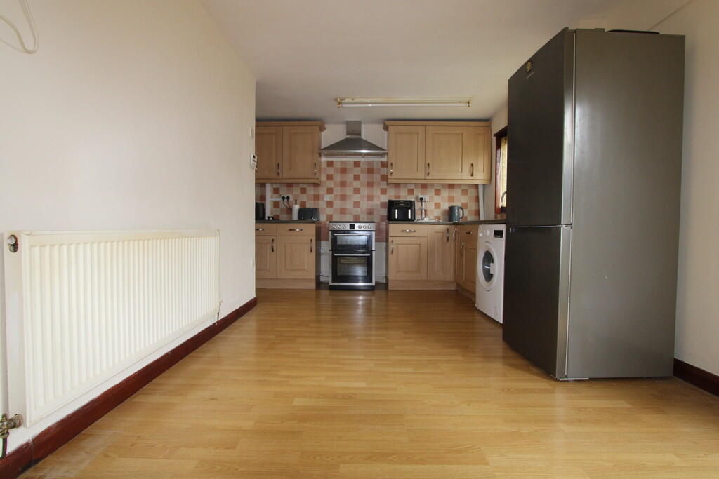Lumley Grove, Birmingham photo 4