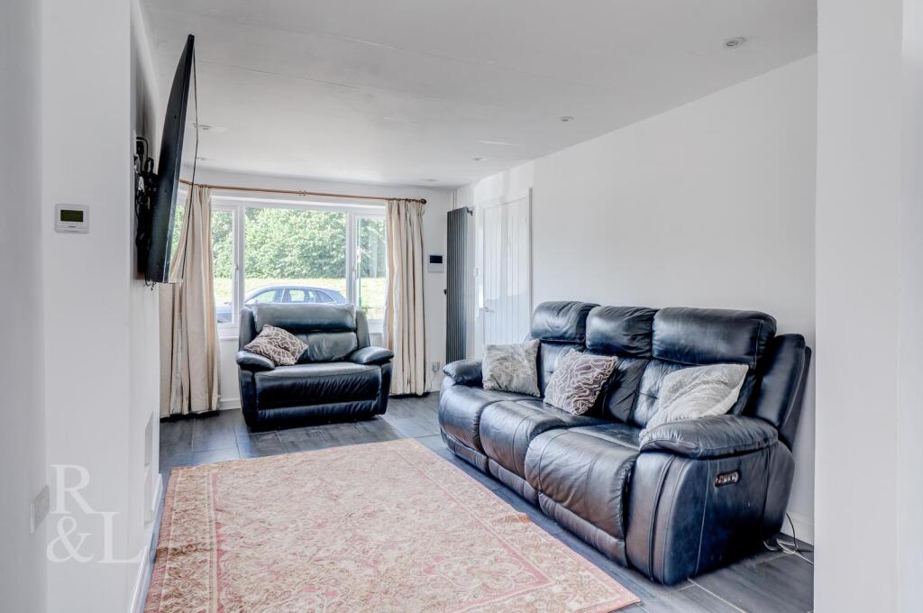 House in Nottingham, Silverdale - View 2