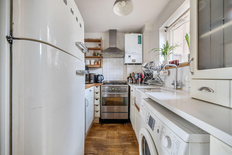 House in London - View 5