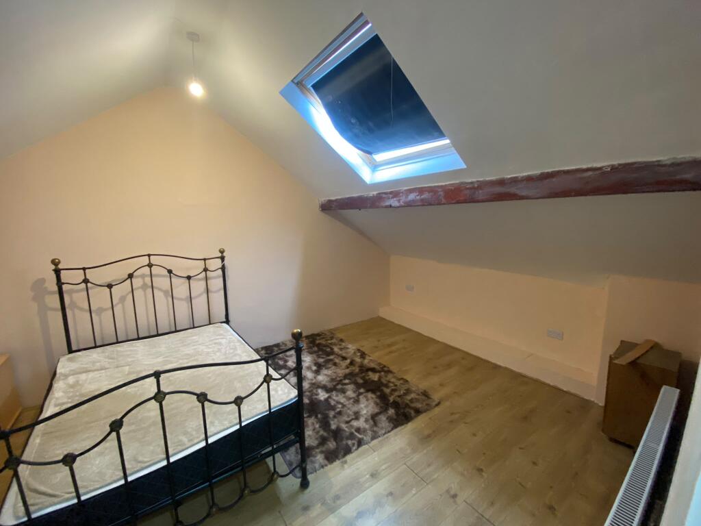 Padiham Road, Burnley photo 4