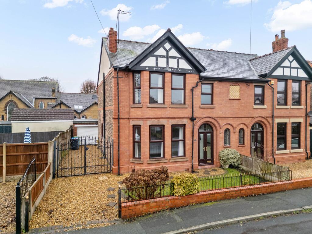 Main image of property: Cross Lane, Grappenhall, WA4