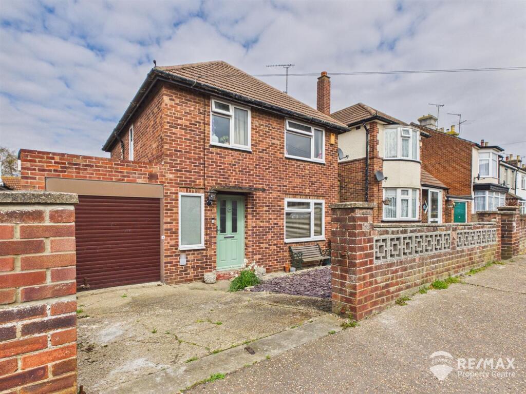 Main image of property: Lee Road, Dovercourt, Harwich