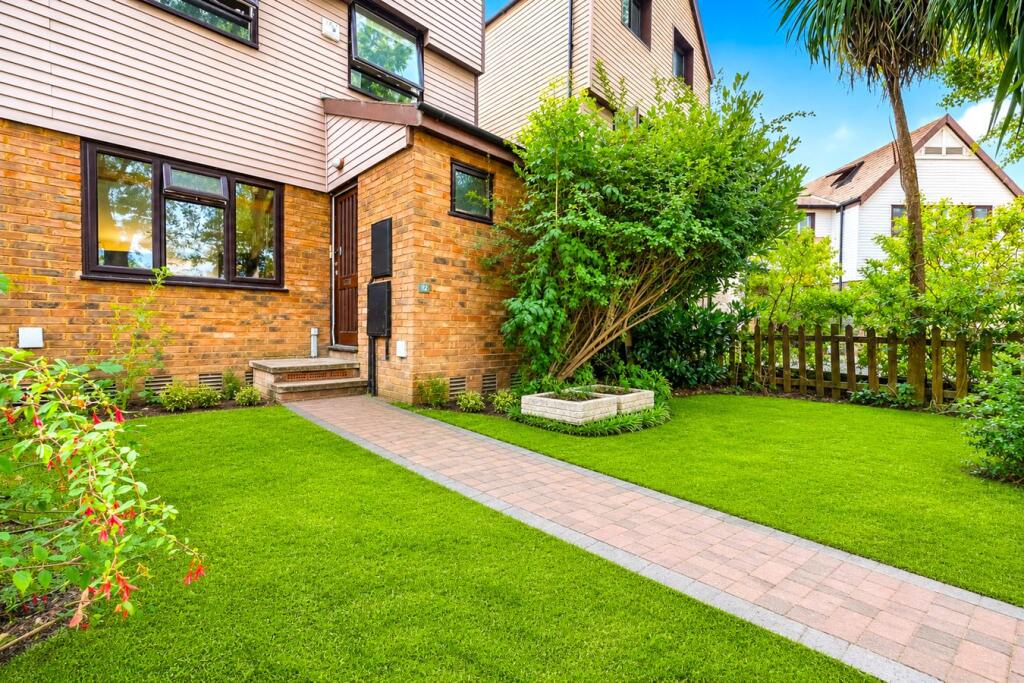 House in London, Canada Water, Rotherhithe - View 5