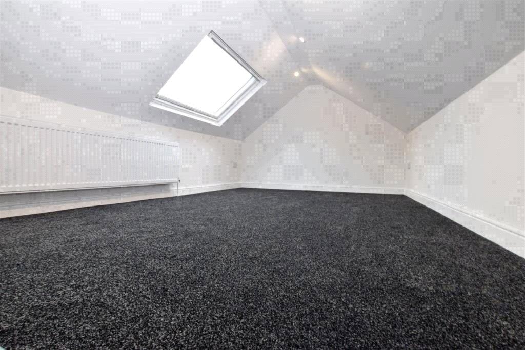 House in Rochdale, Greater Manchester - View 4