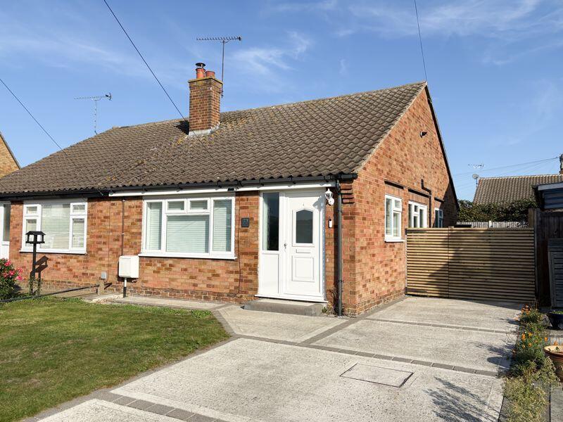 Main image of property: Woodlow, Benfleet
