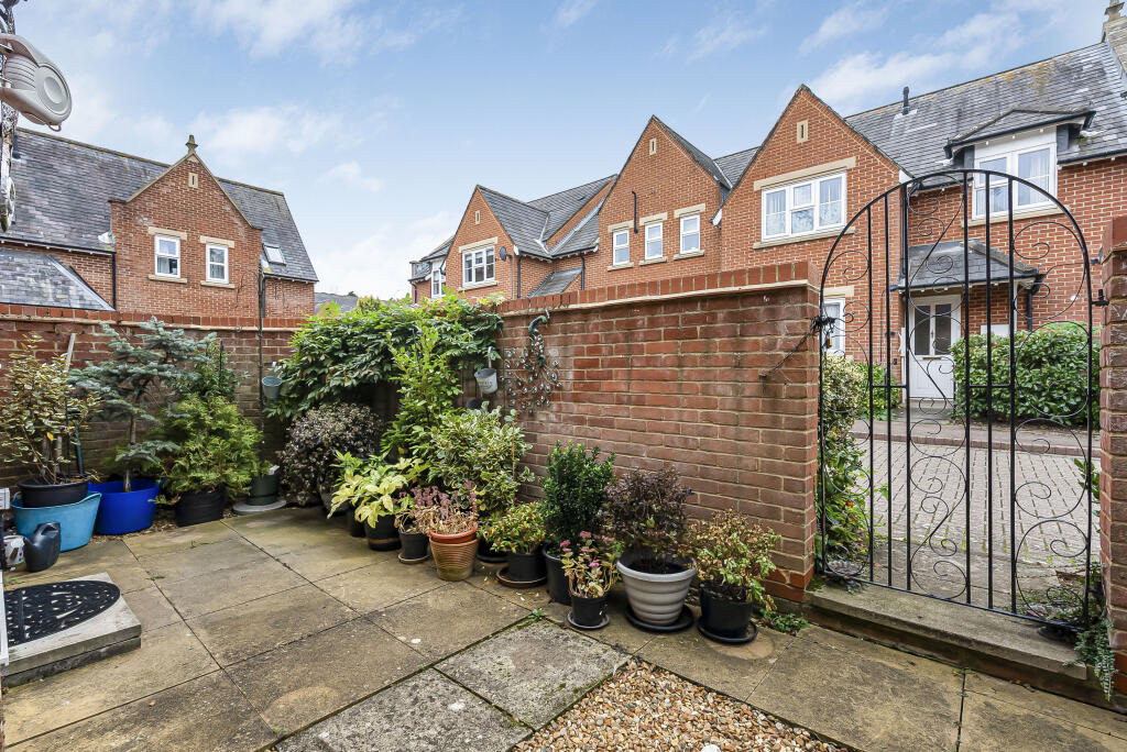 Additional image 11 of St. Marys Court, Welwyn, Hertfordshire, AL6