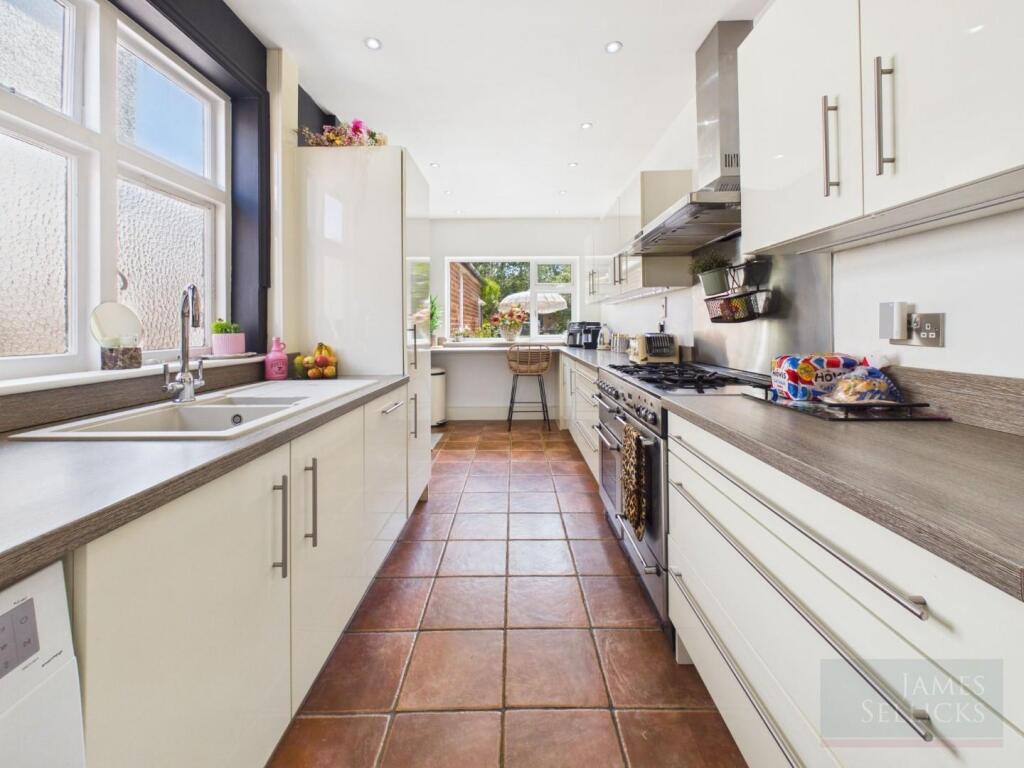 House in Leicester - More