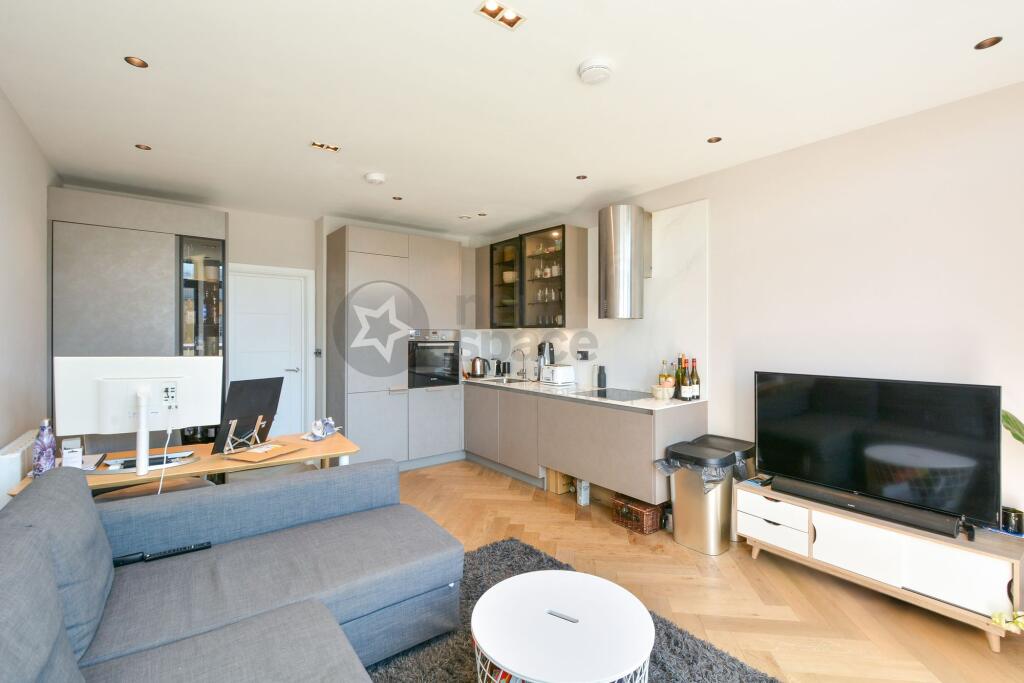 Apartment in London - View 4