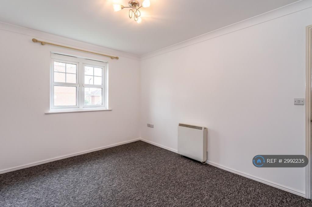 Apartment in Portsmouth - View 5