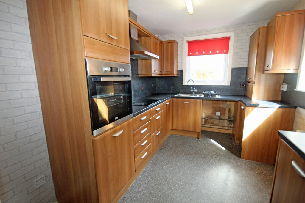 Apartment in Buckie, Seatown, Moray - View 3