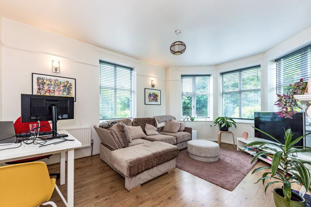Apartment in London - View 5