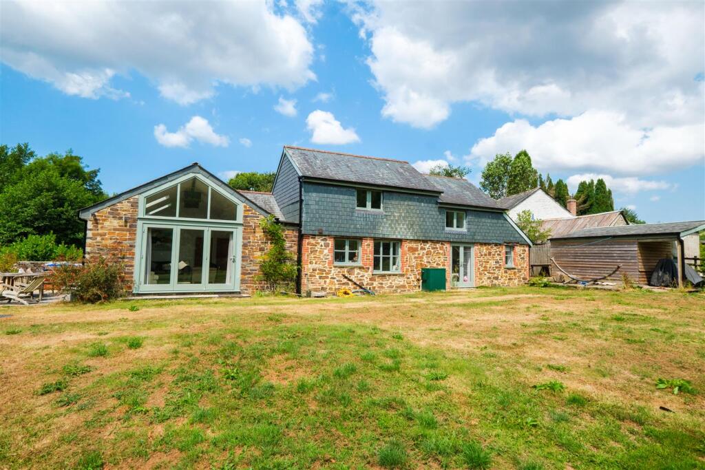 Main image of property: Herodsfoot, Liskeard