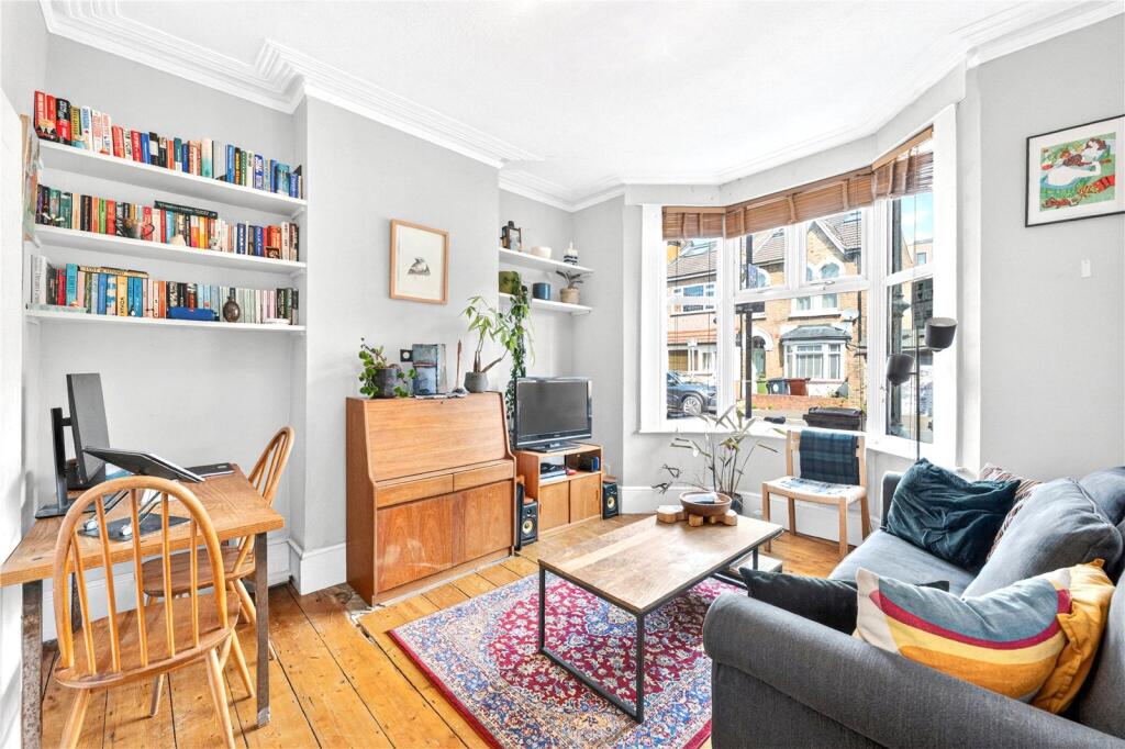 Apartment in London, Leyton - View 2