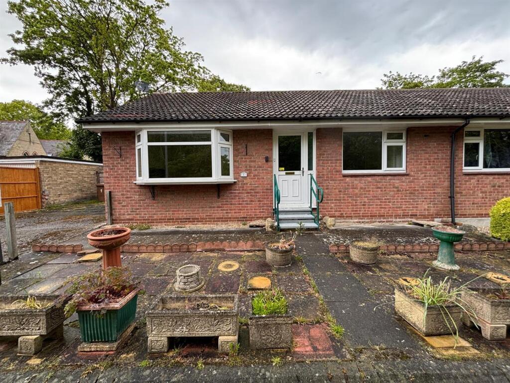 Main image of property: Beckside, Hornsea