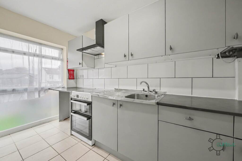 Apartment in London - View 2