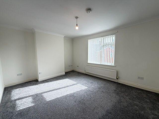 Apartment in Durham - View 3