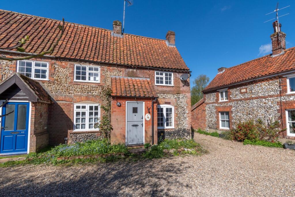 Main image of property: Buck Yard, Helhoughton, NR21