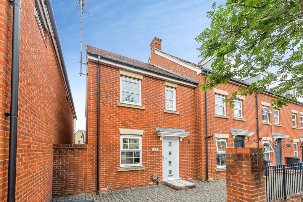 Main image of property: Mycroft Road, Swindon