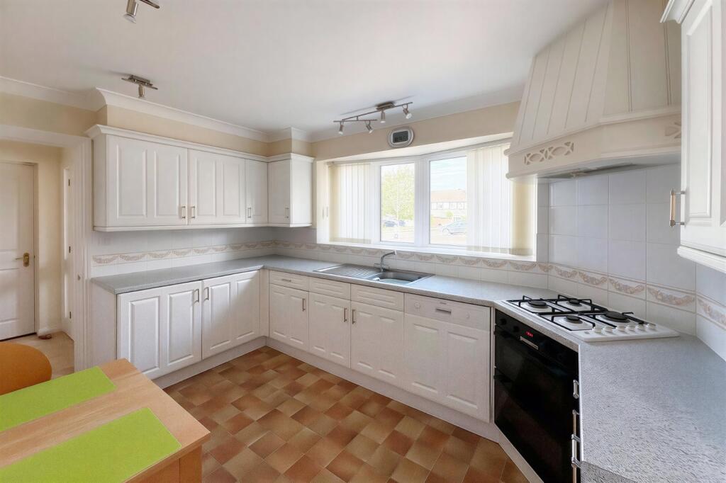House in Brighton - View 4