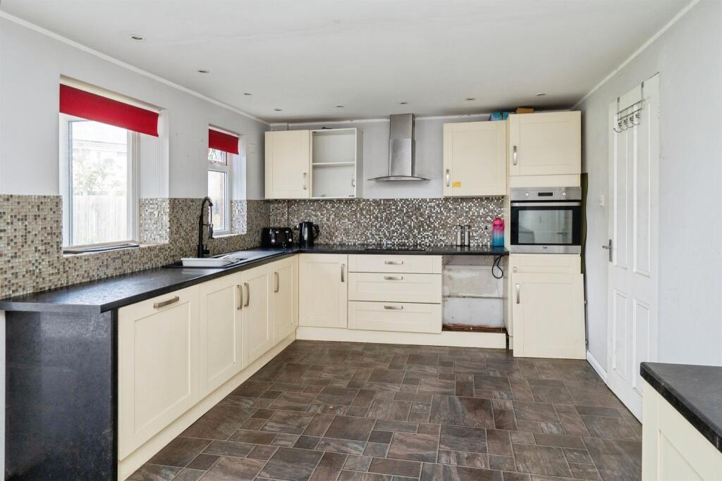 Main image of property: Emerald Grove, Hull