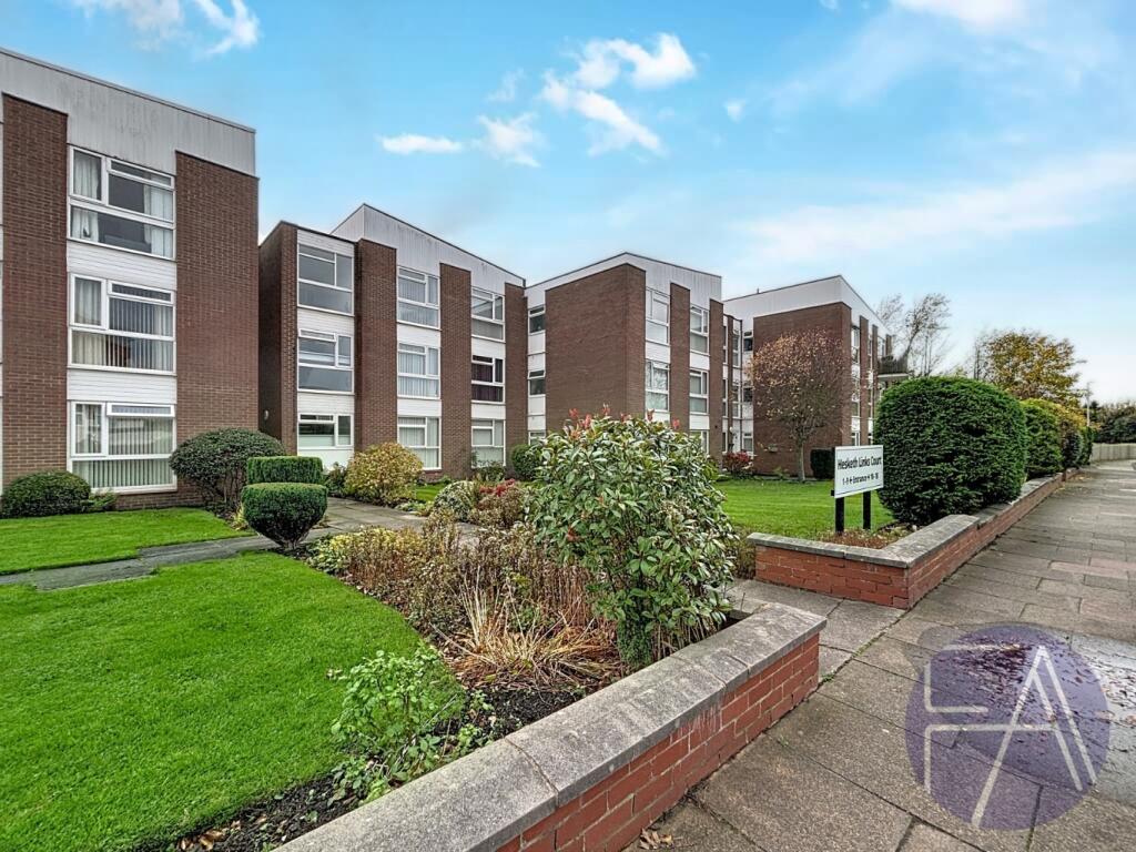 Main image of property: Hesketh Links Court, Cambridge Road, Southport, Merseyside, PR9 9PR