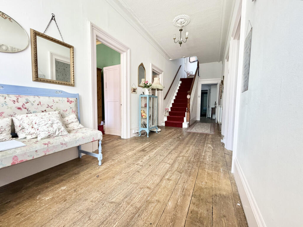 Pellhurst Road, Ryde, PO33 - View 3