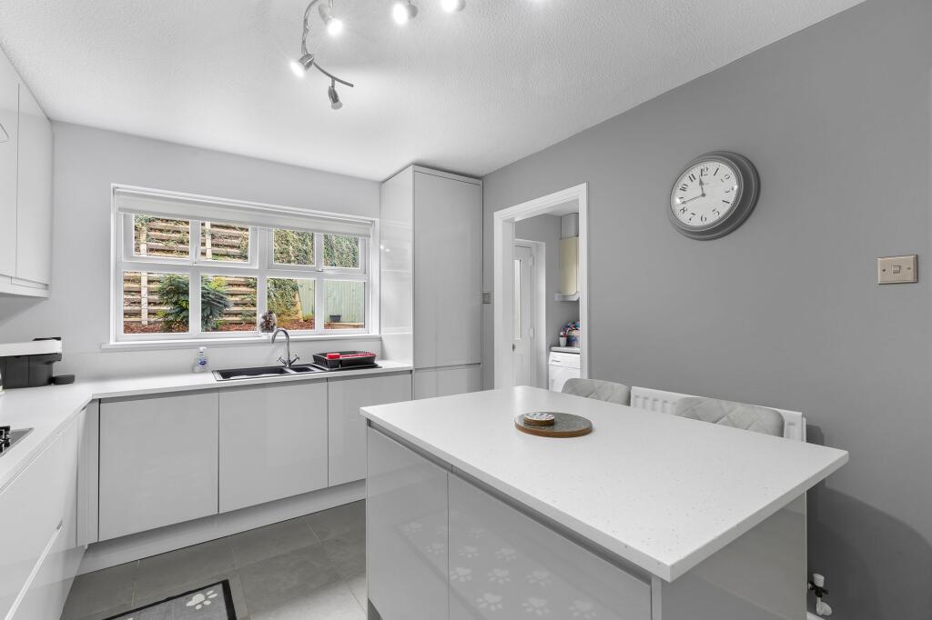 House in Bradford, West Yorkshire - View 5