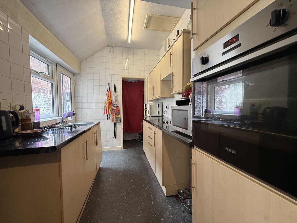 Campbell Road, Stoke-On-Trent photo 5